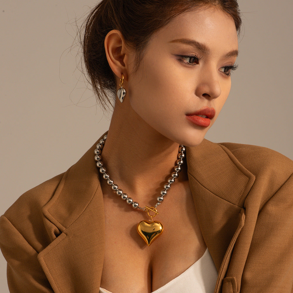 Modern Heart Series – Vintage Classic Love Titanium Steel Necklace