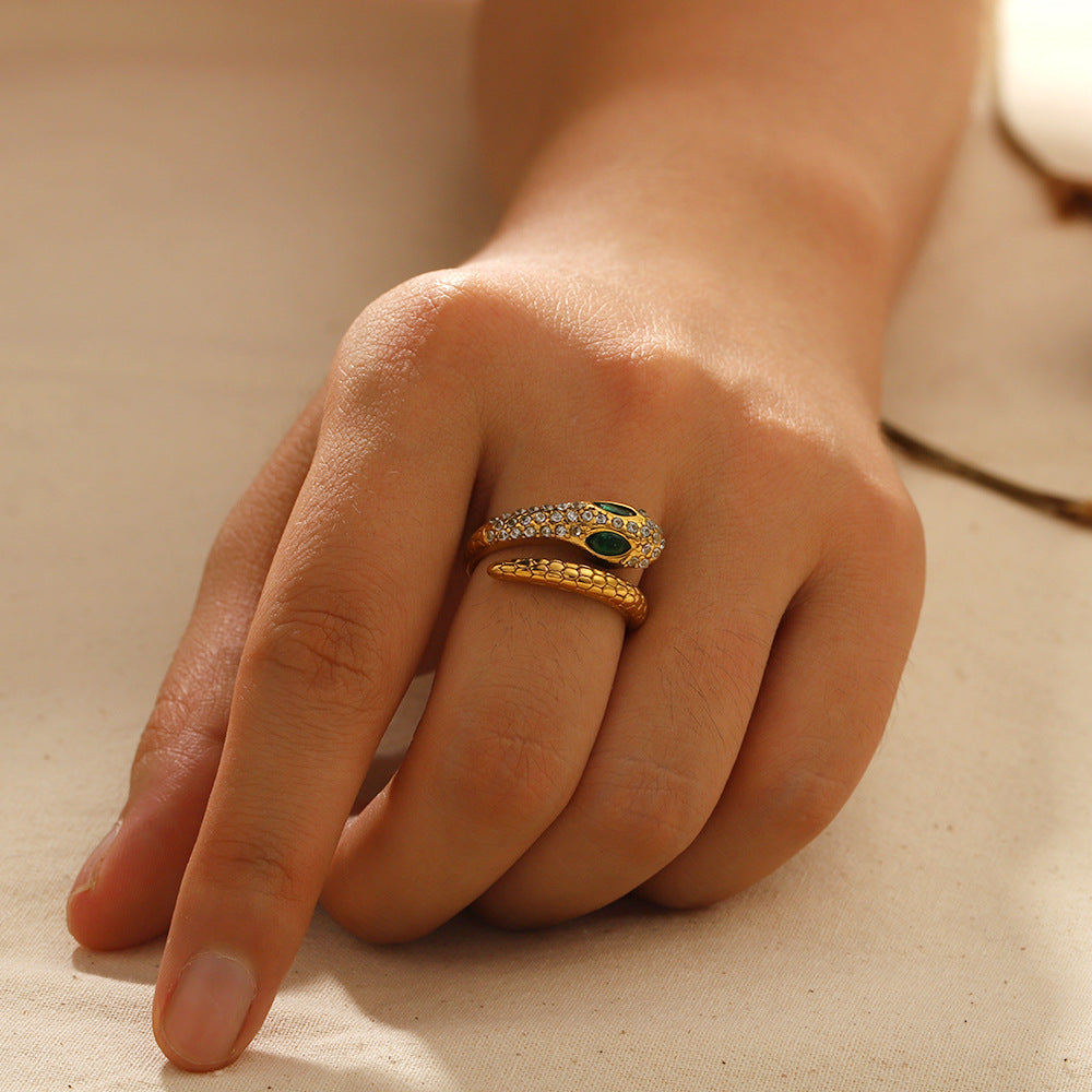 Vintage Style Unique 18K Gold Plated Serpentine Luxury Zircon Ring